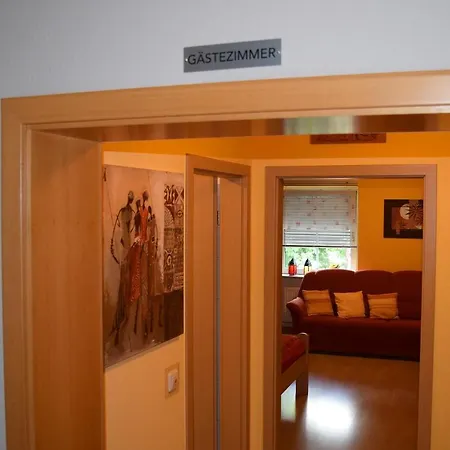 Gaestezimmer Leonore Apartment Kelberg